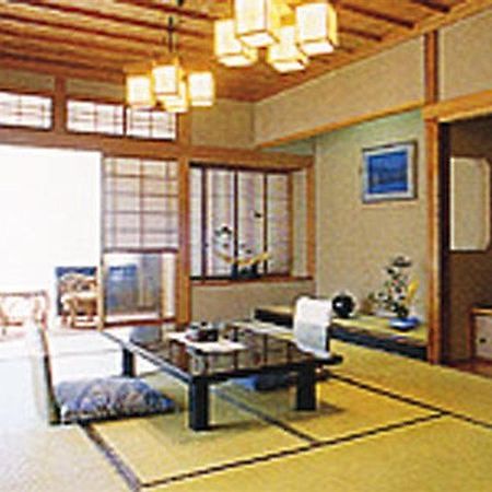 Hotel Yoshihara Тояма Экстерьер фото