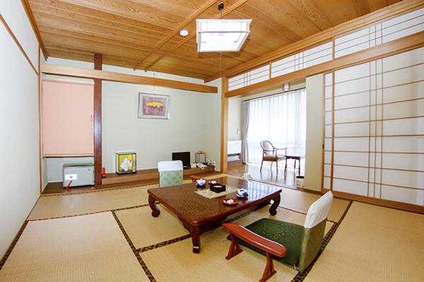 Hotel Yoshihara Тояма Экстерьер фото